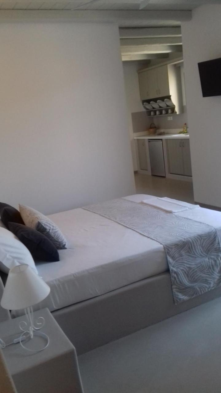 Notos Villa Schoinoussa Eksteriør bilde