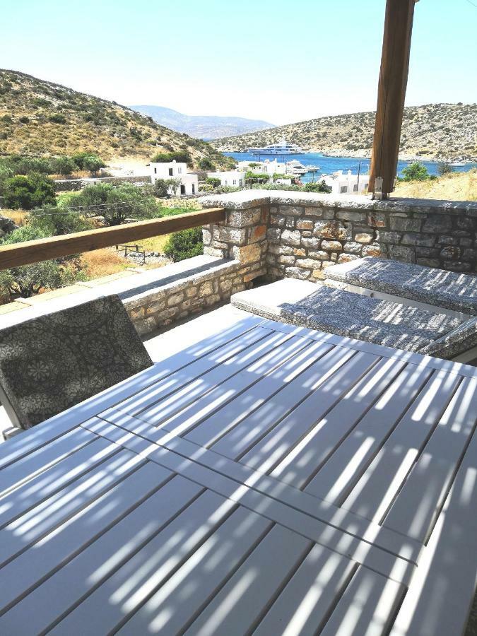 Notos Villa Schoinoussa Eksteriør bilde